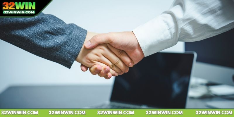 ve-chung-toi-tinh-hop-phap